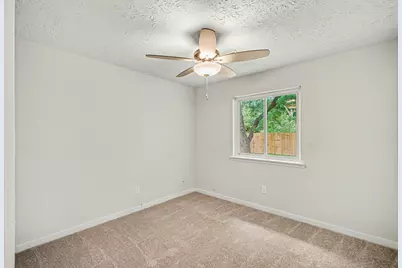 613 Dixie Drive, League City, TX 77573 - Photo 12
