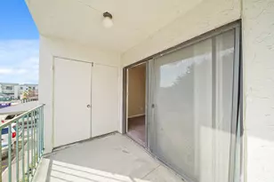 2824 S Bartell Dr, Houston, TX 77054 - Photo 8