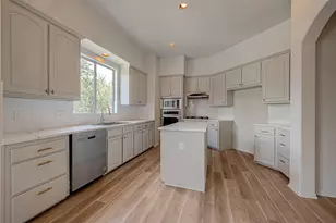 2150 Stacy Knoll, Houston, TX 77008 - Photo 24