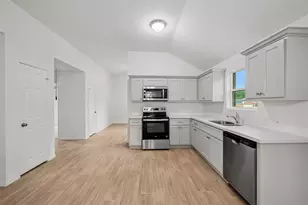 13221 Miller Ln, Willis, TX 77318 - Photo 14