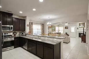 2020 Cedar Tree Ct, Conroe, TX 77301 - Photo 12