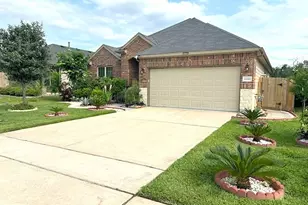 2020 Cedar Tree Ct, Conroe, TX 77301 - Photo 2