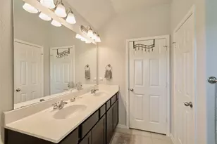2020 Cedar Tree Ct, Conroe, TX 77301 - Photo 18