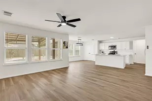 18219 Hammondsport Ln, Cypress, TX 77429 - Photo 6