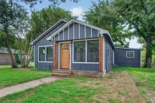 1506 Clay St, Brenham, TX 77833 - Photo 1