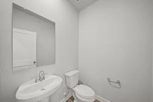 2516 Old Glory Ln, Bay City, TX 77414 - Photo 6