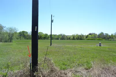 5568 Bleiblerville Road, Bleiblerville, TX 78931 - Photo 12