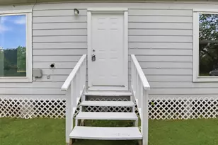 303 Gans St, Houston, TX 77029 - Photo 6