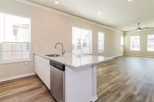 9845 Crescent Cove Dr, Montgomery, TX 77356 - Photo 6