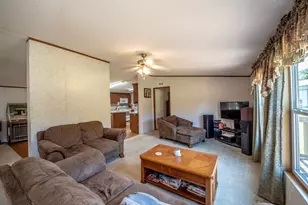 102 Windwood Cir, Somerville, TX 77879 - Photo 4