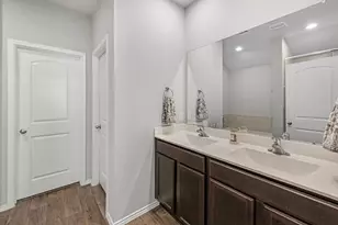 13817 Rock Island Trl, Conroe, TX 77384 - Photo 16