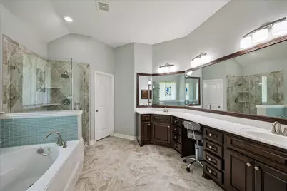709 Forest Lane Court, Conroe, TX 77302 - Photo 14