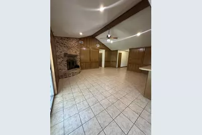 1003 Allison, Brenham, TX 77833 - Photo 2