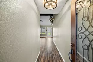 114 W Vaughn Ln, Deer Park, TX 77536 - Photo 4