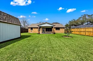 114 W Vaughn Ln, Deer Park, TX 77536 - Photo 24
