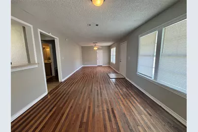 3010 Jefferson Drive, La Marque, TX 77568 - Photo 2