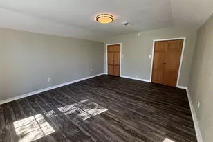 3010 Jefferson Dr, La Marque, TX 77568 - Photo 8