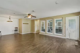 17330 Herrnhut Dr, Webster, TX 77598 - Photo 8