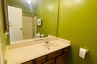 10103 Sageyork Dr, Houston, TX 77089 - Photo 12