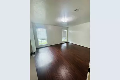 10103 Sageyork Drive, Houston, TX 77089 - Photo 8