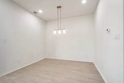 10401 Woodhill Spa Lane, Cleveland, TX 77327 - Photo 8