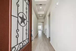 10401 Woodhill Spa Ln, Cleveland, TX 77327 - Photo 4