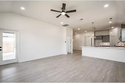 10401 Woodhill Spa Lane, Cleveland, TX 77327 - Photo 14