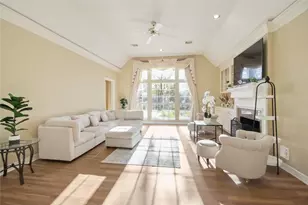 8411 Rockford Hall Dr, Spring, TX 77379 - Photo 6