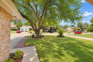 6631 Inwood W Dr, Houston, TX 77088 - Photo 4