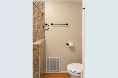 6631 Inwood West Drive, Houston, TX 77088 - Photo 26