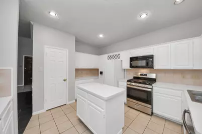 2102 Gemini Street, Houston, TX 77058 - Photo 10