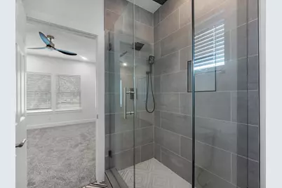 900 Lucky Street #B, Houston, TX 77088 - Photo 14