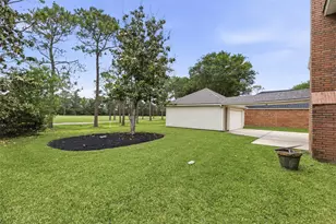 2312 Pebble Beach Dr, League City, TX 77573 - Photo 36
