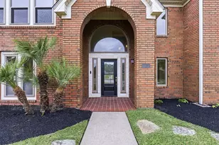 2312 Pebble Beach Dr, League City, TX 77573 - Photo 2