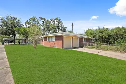 1802 Mosher Lane, Houston, TX 77088 - Photo 2