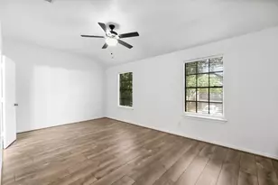 302 Sentry Maple Pl, The Woodlands, TX 77382 - Photo 12