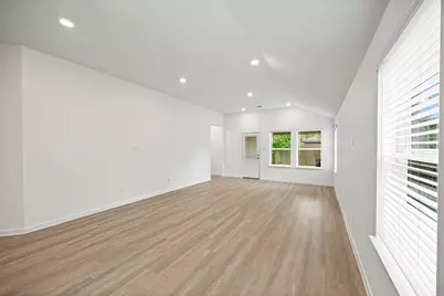 913 Breech Drive, Crosby, TX 77532 - Photo 16