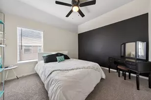 306 Cabernet Dr, Alvin, TX 77511 - Photo 30