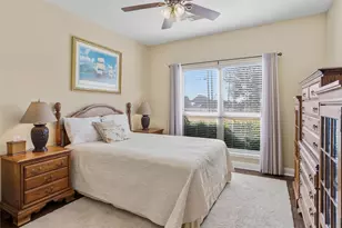 9106 N Humble Camp Rd, Dickinson, TX 77539 - Photo 18