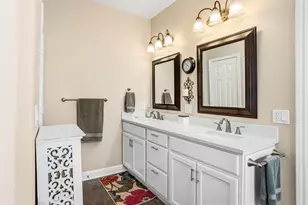 9106 N Humble Camp Rd, Dickinson, TX 77539 - Photo 16