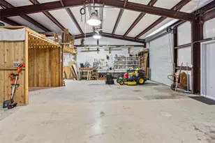 9106 N Humble Camp Rd, Dickinson, TX 77539 - Photo 24