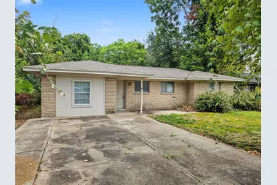 206 Prune Street, La Marque, TX 77568 - Photo 1