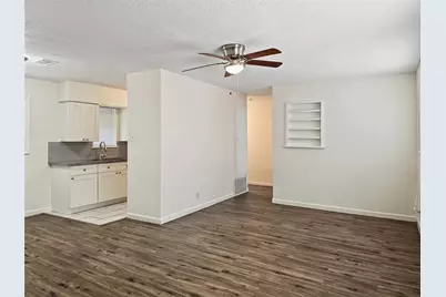 206 Prune Street, La Marque, TX 77568 - Photo 2