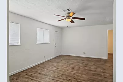 206 Prune Street, La Marque, TX 77568 - Photo 4