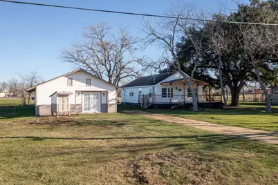 210 W Mulberry Avenue, Wharton, TX 77488 - Photo 44