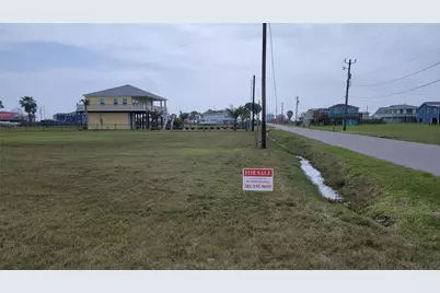 4003 2nd Street, Galveston, TX 77554 - Photo 2