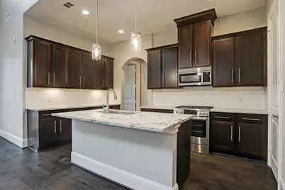 4851 Benning Dr, Houston, TX 77035 - Photo 6