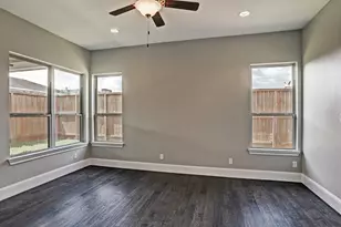 4851 Benning Dr, Houston, TX 77035 - Photo 12