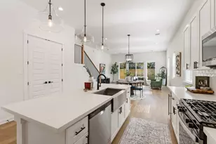 1215 Sampson St, Houston, TX 77003 - Photo 8
