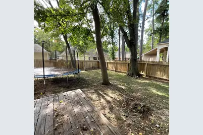 122 April Wind Drive E, Conroe, TX 77356 - Photo 20